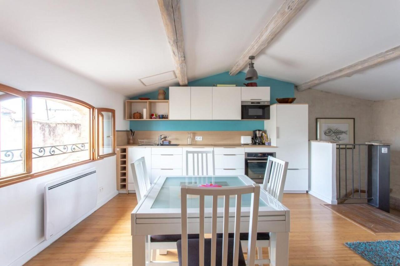2-Star Apartment Close To Beaches And All Amenities 昂蒂布 外观 照片