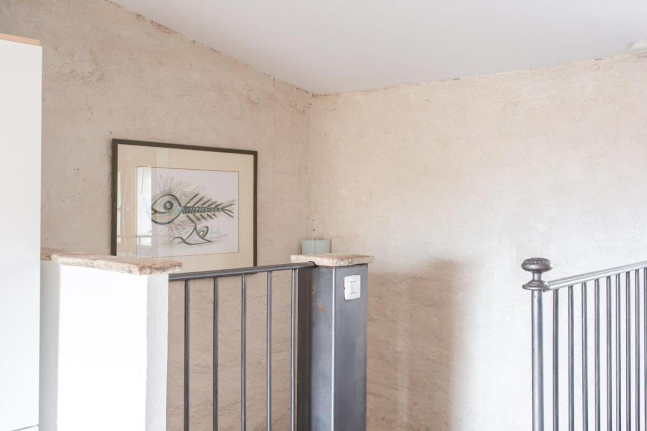 2-Star Apartment Close To Beaches And All Amenities 昂蒂布 外观 照片